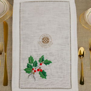 Serviette de cocktail brodée élégante, réutilisable, facile d'entretien, sublime la présentation de la table pour les mariages et les occasions spéciales. - Product Image 5