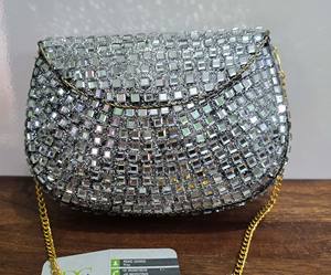 Bolso de mano de noche nupcial con mosaico, adornos de espejo, cristal, metal y pedrería Kundan, bandolera dorada para mujer - Product Image 3