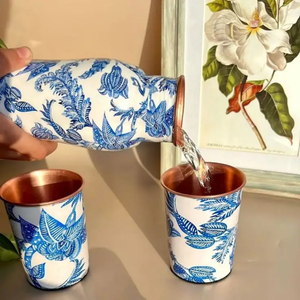 Bouteille d'eau en cuivre avec ensemble de 2 verres |   Design de perroquet oriental |   Gourde en métal réutilisable pour les voyages et la randonnée - Product Image 6
