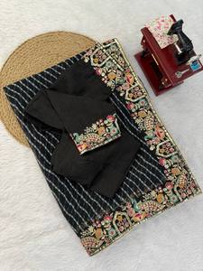 Sari en soie noire élégant avec broderie imprimée Bandhani pour mariage, style traditionnel indien pakistanais, longueur au sol, pour femmes - Product Image 1