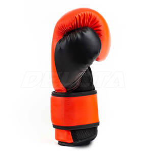 Guantes de Boxeo Hechos en Pakistán a Precio Económico, Guantes de Boxeo de Cuero Cómodos y de Alta Calidad - Product Image 3