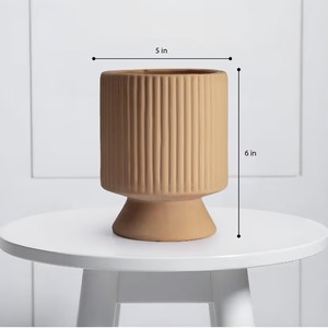 Maceta de Cerámica con Pedestal Acanalado, Acabado Mate Terracota, Duradera, para Plantas de Interior, Decoración Moderna para el Hogar - Product Image 2