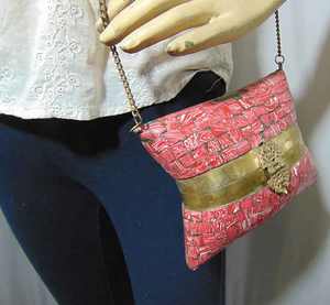 Pochette de soirée en métal pour femme, sac à main floral de mariée avec rabat, idéal pour les mariages et les fêtes - Product Image 5