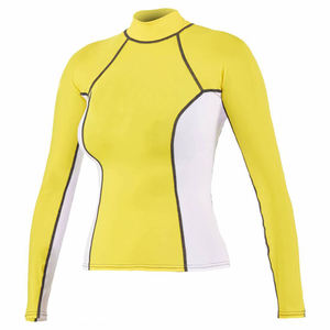 Rashguard personnalisé pour homme, blanc uni, manches courtes, pour BJJ, MMA, surf, natation et autres sports de gym. - Product Image 2