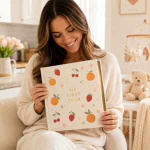 LABON Libro de Recuerdos Personalizado para Bebés, Diario de Hitos del Primer Año, con Diseño de Frutas (Fresa, Cereza, Naranja), Tapa Dura y Detalles en Dorado - Product Image 2