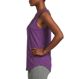 Camiseta deportiva para mujer, transpirable, de secado rápido, 100% poliéster, color sólido, para gimnasio. - Product Image 2