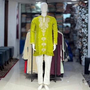 Conjunto de Kurta y Pantalón de Vidrio Romano Royal Heritage con Bordado Dorado e Interior de Algodón para Vestimenta Festiva y de Boda para Hombre, Venta al Por Mayor - Product Image 6