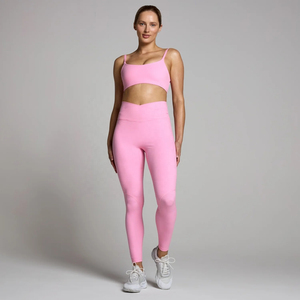 Soutien-gorge de sport rose à maintien élevé avec bretelles croisées, design simple, col rond, vêtements de sport pour femmes - Product Image 2