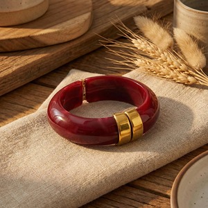 Bracelets en résine haut de gamme faits à la main, lisses, personnalisables, vente en gros directe usine - Product Image 5