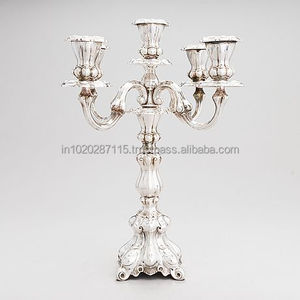 Candélabre de table en aluminium pour décor romantique dîners confortables aux chandelles et célébrations de fête élégantes - Product Image 2