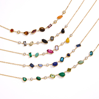 Collier en pierres naturelles J&D Lapis Lazuli Malachite CZ Strass Multi-pierres, acier inoxydable plaqué or 18 carats, cadeau vintage pour femme