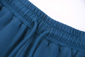 Shorts courts en coton 100% pour homme, style streetwear personnalisé, avec ourlet brut, impression 3D en relief, effet délavé soleil et délavé à l'acide, conception OEM - Product Image 3