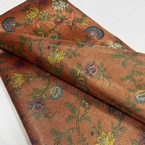 Nouveau tissu en soie imprimé numérique léger 120 GSM personnalisé pour la couture et la confection de vêtements - Product Image 1