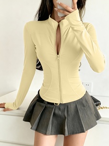 Veste de yoga élégante pour femme, fermeture éclair intégrale, idéale pour l'entraînement, les activités de plein air et le quotidien. - Product Image 1