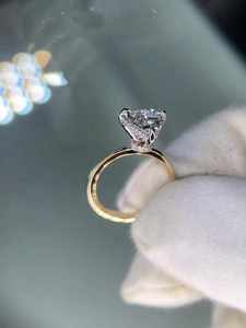 Anillo de halo con diamante solitario de corte trillón de 1.52 quilates cultivado en laboratorio para mujer, oro sólido de 14 quilates, regalo sorpresa nupcial para boda - Product Image 3