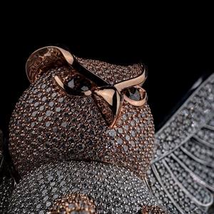 Nouveau style de bijoux de luxe : Pendentif personnalisé en moissanite, collier chaîne cubaine entièrement pavé de pierres, pendentif aigle bicolore en argent S925 - Product Image 3