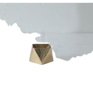 Qualité supérieure Nouveaux anneaux de serviette en métal doré Conception fantaisie Porte-anneau de serviette personnalisé Décor de fête de Noël En vente - Product Image 1