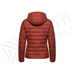 Women's Hooded Quilted Jacket Solid Color Full Sleeve Polyester Winter Coat with Zipper Closure - Product Image 2
