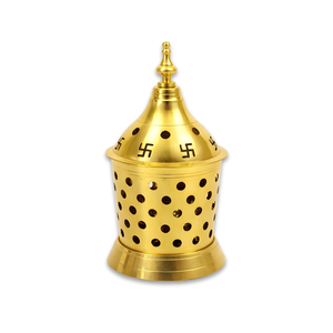 Lampe à huile Akhand Jyoti en laiton antique avec couvercle de protection, design en forme de temple, Deepam traditionnel avec couvercle pour le temple domestique - Product Image 1