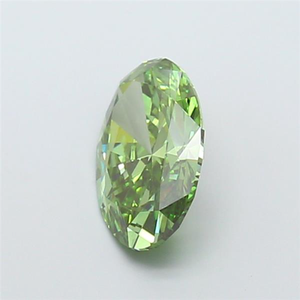 Exquise pierre précieuse verte ovale de 2 carats, dotée d'un éclat symétrique d'élite et d'une clarté de couleur exceptionnelle - Product Image 4