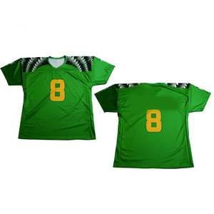 เสื้ออเมริกันฟุตบอล OEM สีเขียวฟอเรสต์เหลือง ดีไซน์ทันสมัย พิมพ์ชื่อทีมและหมายเลขตามสั่ง คอวี ผ้าโพลีเอสเตอร์ 100% แห้งเร็ว แขนสั้น - Product Image 6