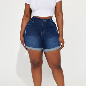 Shorts de mezclilla ajustados rasgados para mujer, de cintura media, estilo casual de verano, elásticos, 100% algodón, con bolsillos y efecto desgastado. - Product Image 6