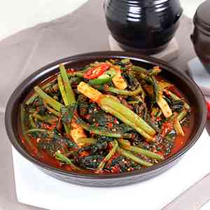 [Farm's rock] Kimchi de rábano joven premium crujiente, refrescante kimchi de hojas para el verano, hecho en Corea, marca privada - Product Image 3
