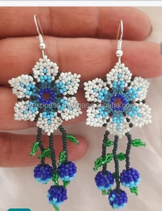 Pendientes Colgantes Bordados a Mano con Cuentas en Forma de Flor, Joyería de Moda Unisex Multicolor para Fiestas - Product Image 1