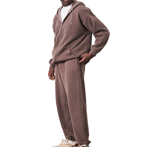Ensemble de survêtement décontracté pour homme en polyester avec sweat-shirt à col rond et pantalon de jogging imprimé Paris et tissu léger – Collection Automne - Product Image 4