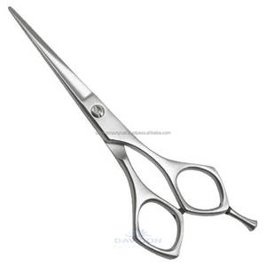 Tijeras de pelo profesionales de acero inoxidable DAVICON | Tijeras de peluquero manuales para cortar y peinar el cabello - Product Image 3