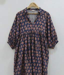 Robe mi-longue trapèze pour femme, 100 % coton, faite main, tissée, à motif floral dessiné à la main, col en V, manches bouffantes, taille naturelle, style traditionnel indien, formelle - Product Image 5