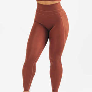 <b>Leggings</b> lightweight smooth fabric suitable for fitness routines and everyday relaxed outfits - Product Image 2