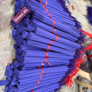 ธูปหอมสีม่วง ยี่ห้อ GMEX เวียดนาม ขนาด 19 นิ้ว แกนไม้ไผ่ เส้นผ่านศูนย์กลาง 5.2-6 มม. สำหรับใช้ในพิธีกรรมทางศาสนา ติดไฟได้ 100% - Product Image 2