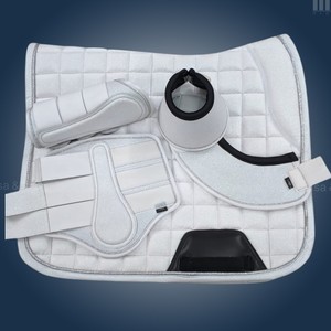 Conjunto Ecuestre de Sobrejubilla Blanca Brillante para Doma Clásica con Botas de Protección y Cascos, Logotipo Personalizado y Ribete de Cordón Plateado - Product Image 1