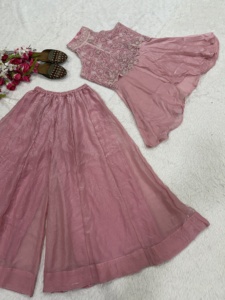 Elegante Conjunto de Kurta Recta para Mujer con Dupatta para Fiestas de Oficina y Uso Diario, Compre Directamente del Proveedor a Precio de Fábrica - Product Image 4