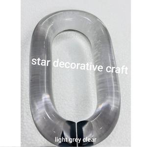 Chaîne murale décorative en résine, lien décoratif moderne en résine pour un intérieur élégant et la décoration du salon - Product Image 1