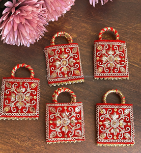 กระเป๋าใส่เหรียญขนาดเล็กสำหรับงานแต่งงานในเทศกาลงานแต่งของอินเดียกระเป๋าปักเหรียญกระเป๋าใส่เงินของเพื่อนเจ้าสาว - Product Image 2
