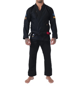 ชุดคาราเต้แบบเบา น้ำหนัก 450 กรัม ผลิตในปากีสถาน ผ้าฝ้าย 100% ระบายอากาศได้ดี สำหรับทั้งชายและหญิง สีน้ำเงิน ดำ ขาว คิโมโน - Product Image 1