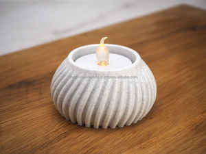 Elégant support de lumière en T avec fleur en résine pour dîner romantique, chambre à coucher et décoration de mariage - Product Image 3