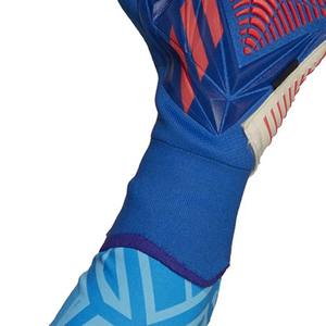 Le tissu respirant contribue à réduire la transpiration à l'intérieur des gants de gardien de but lors de séances d'entraînement répétées. - Product Image 6