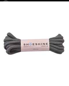 Pin Metálico Plateado Reflectante, Hecho a Mano, con Logotipo Personalizado, Diseño de Caja, Tema Deportivo y Floral - Product Image 2