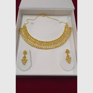 ชุดสร้อยคอ Royal Style 11058770GL ชุบทองอย่างดี ประดับเพชรซิร์คอนและลายใบไม้ สำหรับโอกาสพิเศษ - Product Image 1