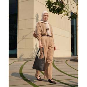 กระเป๋า Autonoma Midi สไตล์ Normcore/มินิมอล พร้อมหูหิ้วสองข้าง ปิดแบบเปิด ลายตัวอักษร สำหรับใช้ในชีวิตประจำวัน - Product Image 6