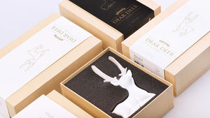 Ciseaux en verre faits à la main avec des motifs d'animaux, cerf noir, cadeaux originaux pour le Nouvel An, article décoratif personnalisé, fabrication directe d'usine à Taiwan - Product Image 3