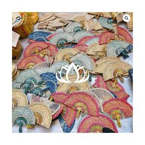 EN STOCK: Abanico de Seagrass 2026, Abanico Artesanal de Alta Calidad para Refrescarse y Decoración de Bodas, Regalo para Fiestas - Product Image 1