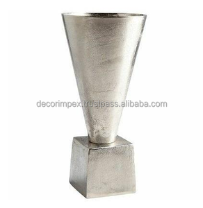 Vases à fleurs fantaisie de luxe en métal coulé pour la maison mariage Restaurant hôtel décoration Pot de fleur utilisation du salon - Product Image 6