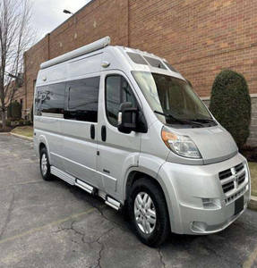 MEILLEURES VENTES Pro Master VAN CAR Propre et en excellent état, sans accident - Product Image 1