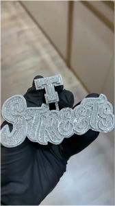 Collar con Colgante Apilable de Plata de Ley 925 Personalizado con Moissanita, Joyería Hip Hop, Nombre Inicial Personalizado, Unisex, Dorado - Product Image 2