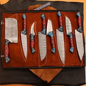 Ensemble de 8 couteaux en acier damas faits à la main, couteaux de cuisine forgés, meilleurs ensembles de couteaux pour chefs. - Product Image 3