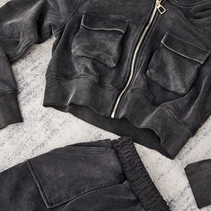 Conjunto de Sudadera con Capucha y Pantalones Cortos al por Mayor, Moderno Conjunto de Dos Piezas, Ropa Casual Urbana, Atuendo a la Moda - Product Image 5
